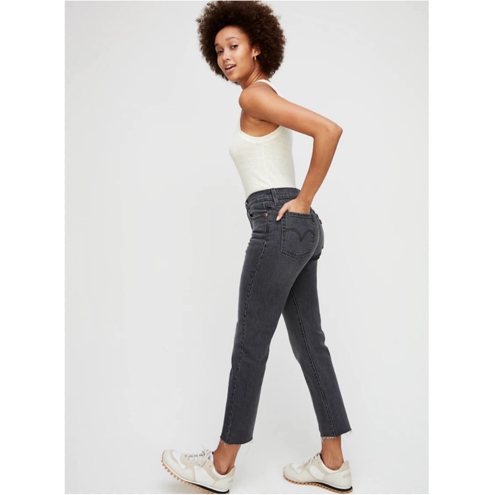 Levi's Wedgie Straight Black Wash Jean Size 24